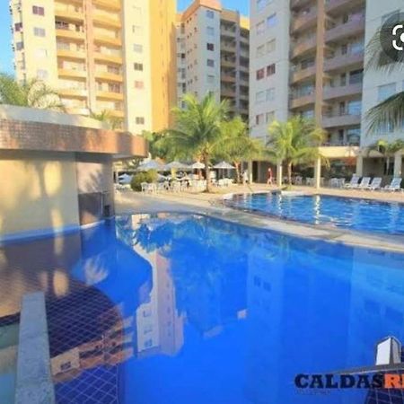 Apartamento Prive Das Thermas II Caldas Novas Go Exterior photo